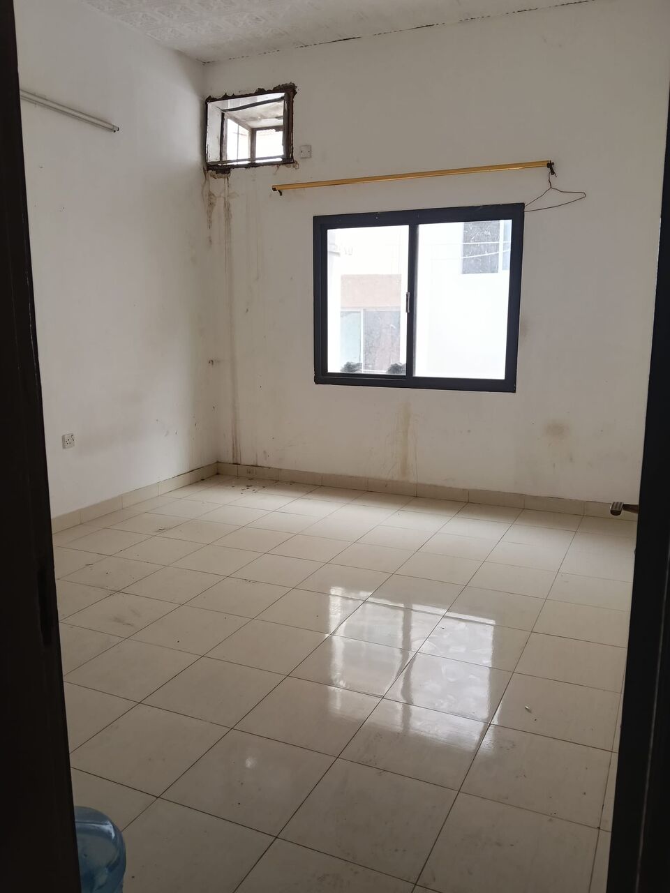 Hoora, Apartments, Flats, Houses & Villas, BHD 200/month,  2 BR,  2 Bedroom Unfurnished Flat For Rent With Ewa