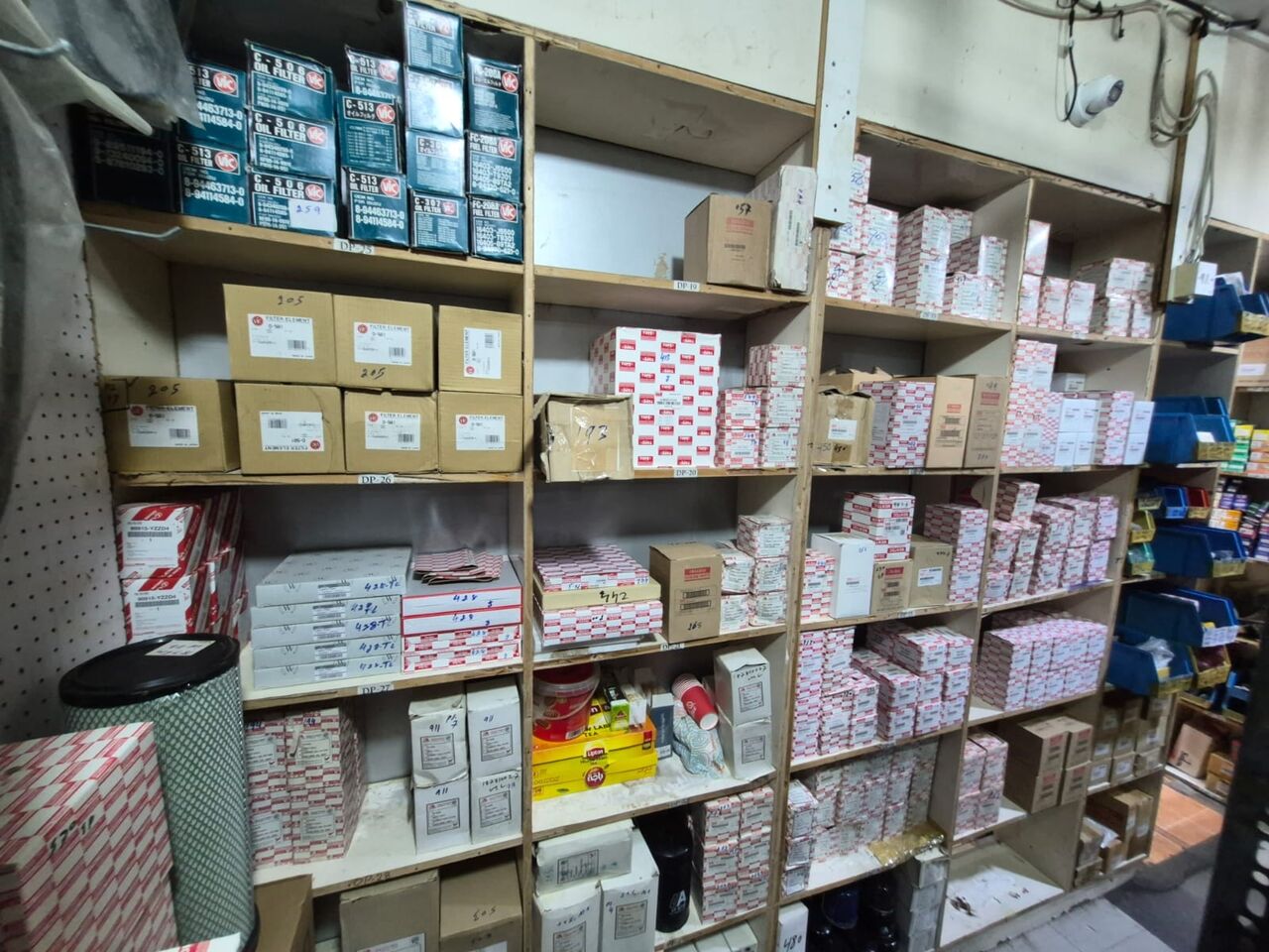 Al Marwah, Automotive, للتقبيل محل Isuzu Parts Shop For Transfer