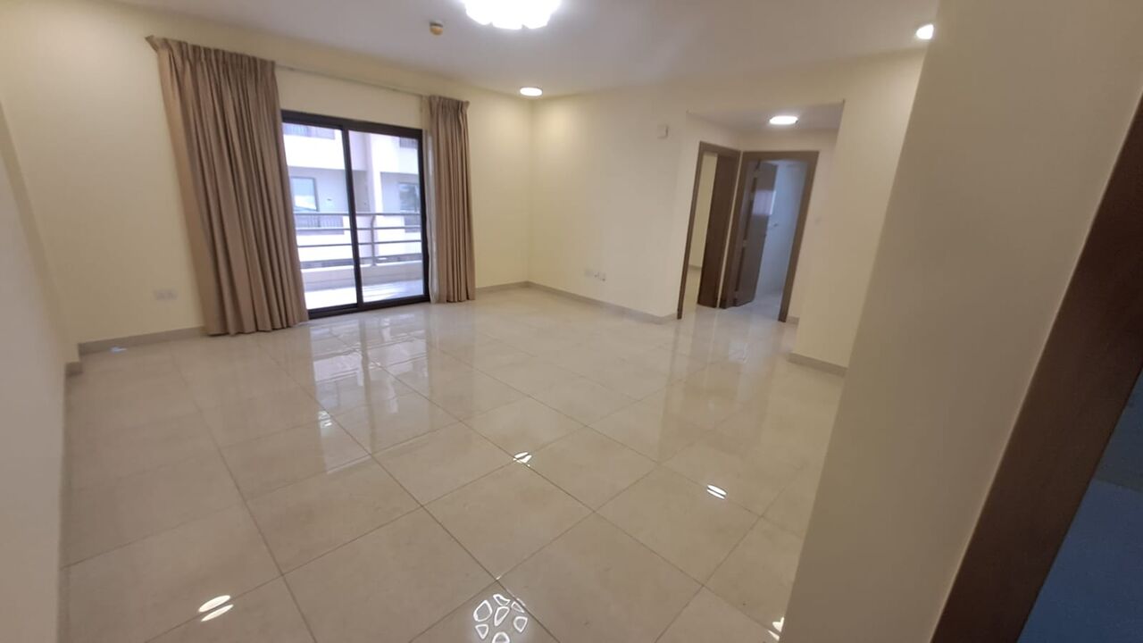 Manama, Apartments, Flats, Houses & Villas, BHD 290/month,  2 BR,  2Bhk Semi Furnished Flat For Rent Adaliya