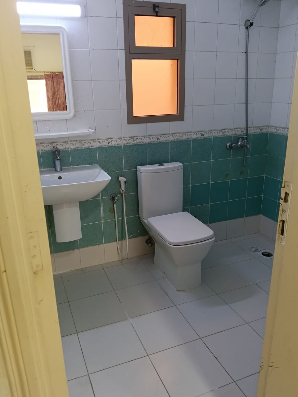 Ras Rumman, Apartments, Flats, Houses & Villas, BHD 280/month,  2 BR,  2 Bedroom Semi Furnished Flat For Rent With Ewa