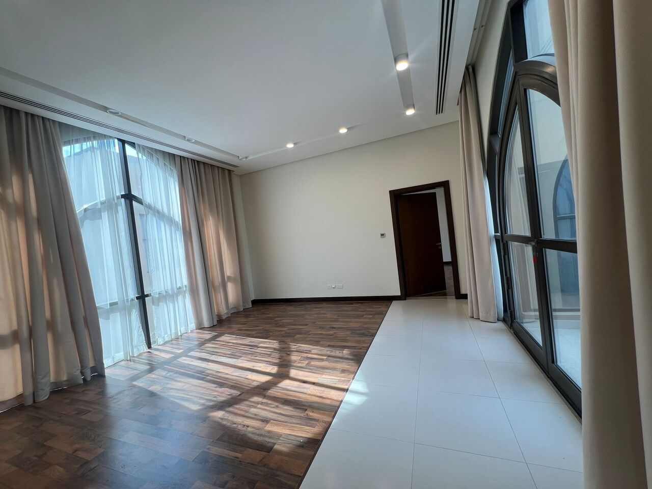 Hamala, Villas, BHD 1100,  Compound Villa With Private Pool For Rent In Hamala