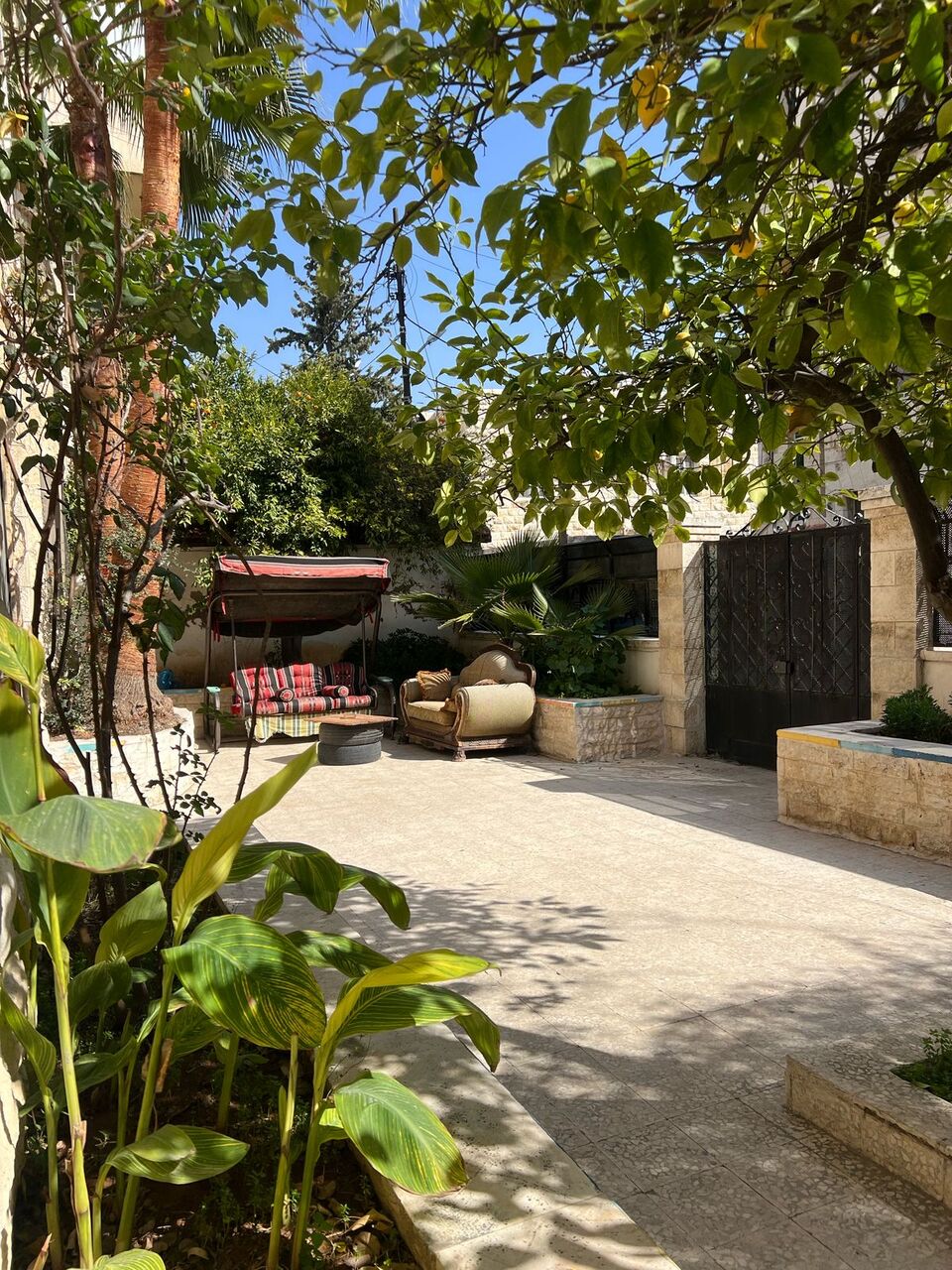 Amman, Rooms for Rent, JOD 250/month,  Furnished,  170 Sq. Meter,  Rooms For Rent In Jabal Amman
