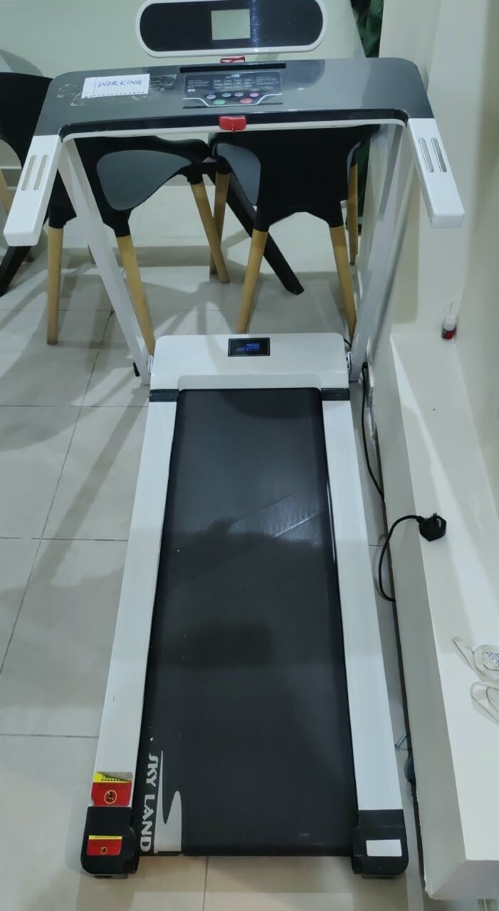 Riyadh, Household Items, SAR 500,  Dining Table- Treadmill - Couch