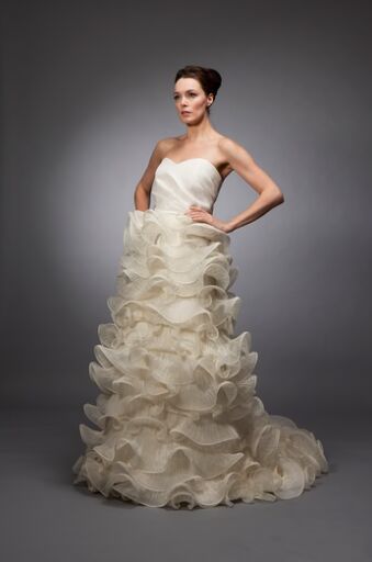 New York, Clothing & Accessories, USD 4006,  Columbus Day Deal &ndash; Buy Best Custom Wedding Gown In Brooklyn NY