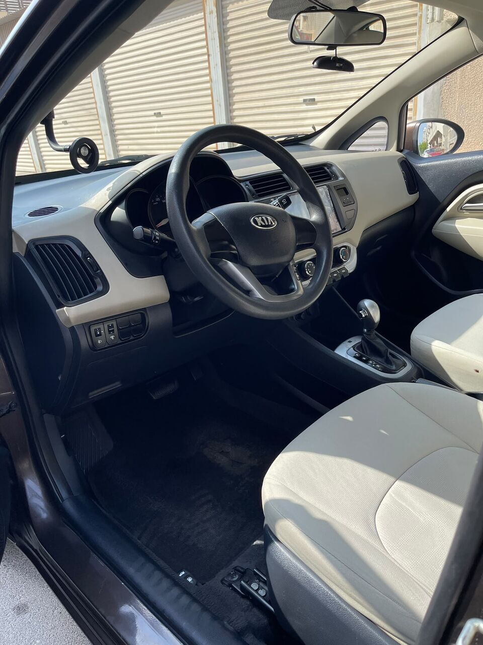 Manama, Vehicles, Cars & Trucks , BHD 1200,  Kia Rio,  2013,  Automatic,  100000 KM,   Affordable And Good Condition