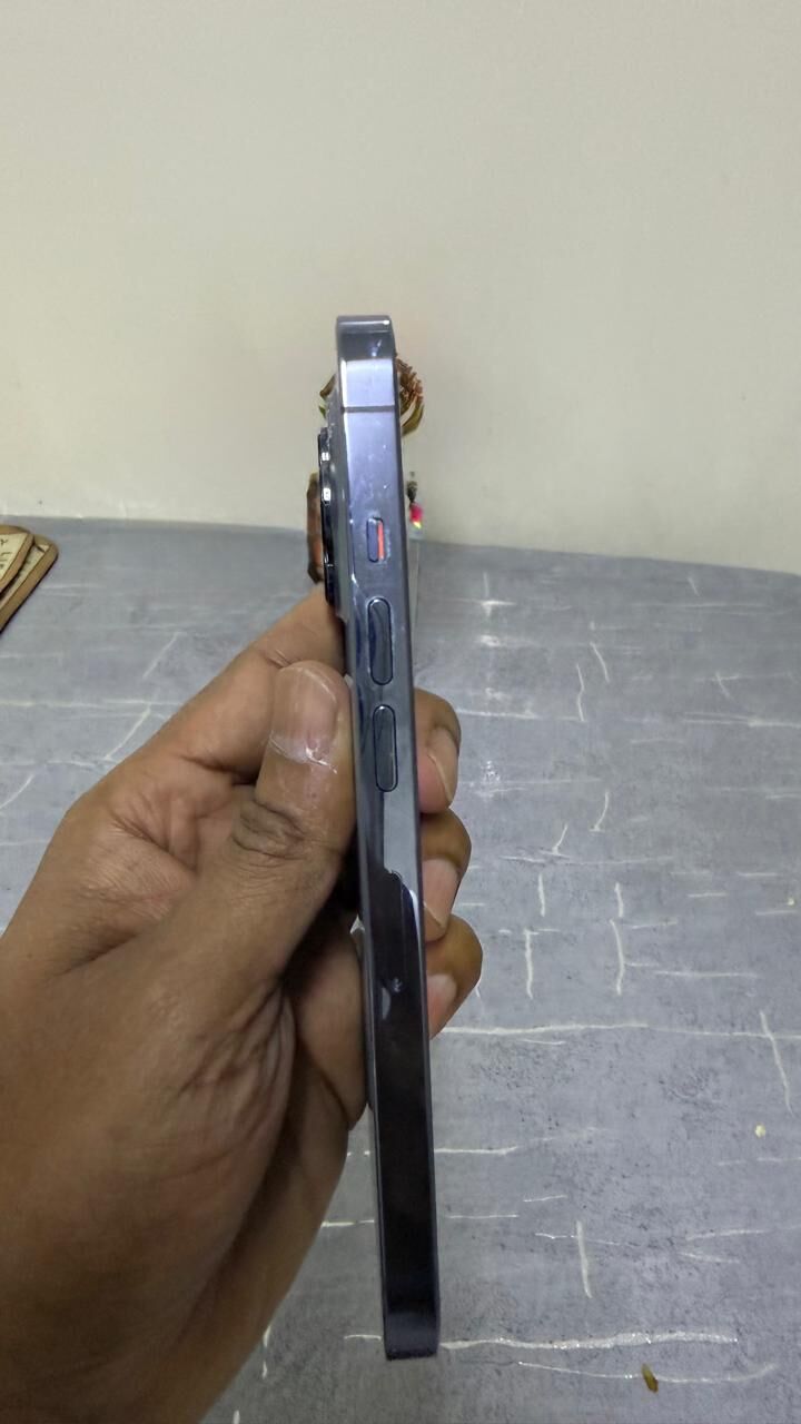 Al Wizarat, Mobile Phones, SAR 1300,  Apple IPhone 13 Pro|128 GB|Blue Color
