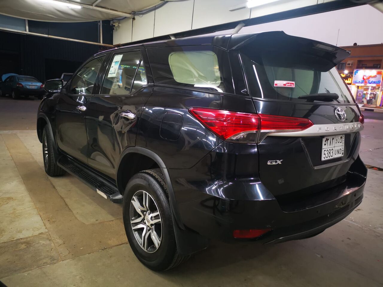 Riyadh, Vehicles, Cars & Trucks , SAR 83,  Toyota Fortuner,  2021,  Automatic,  180 KM,  2nd Owner- Excellent Condition - Royal Black Color