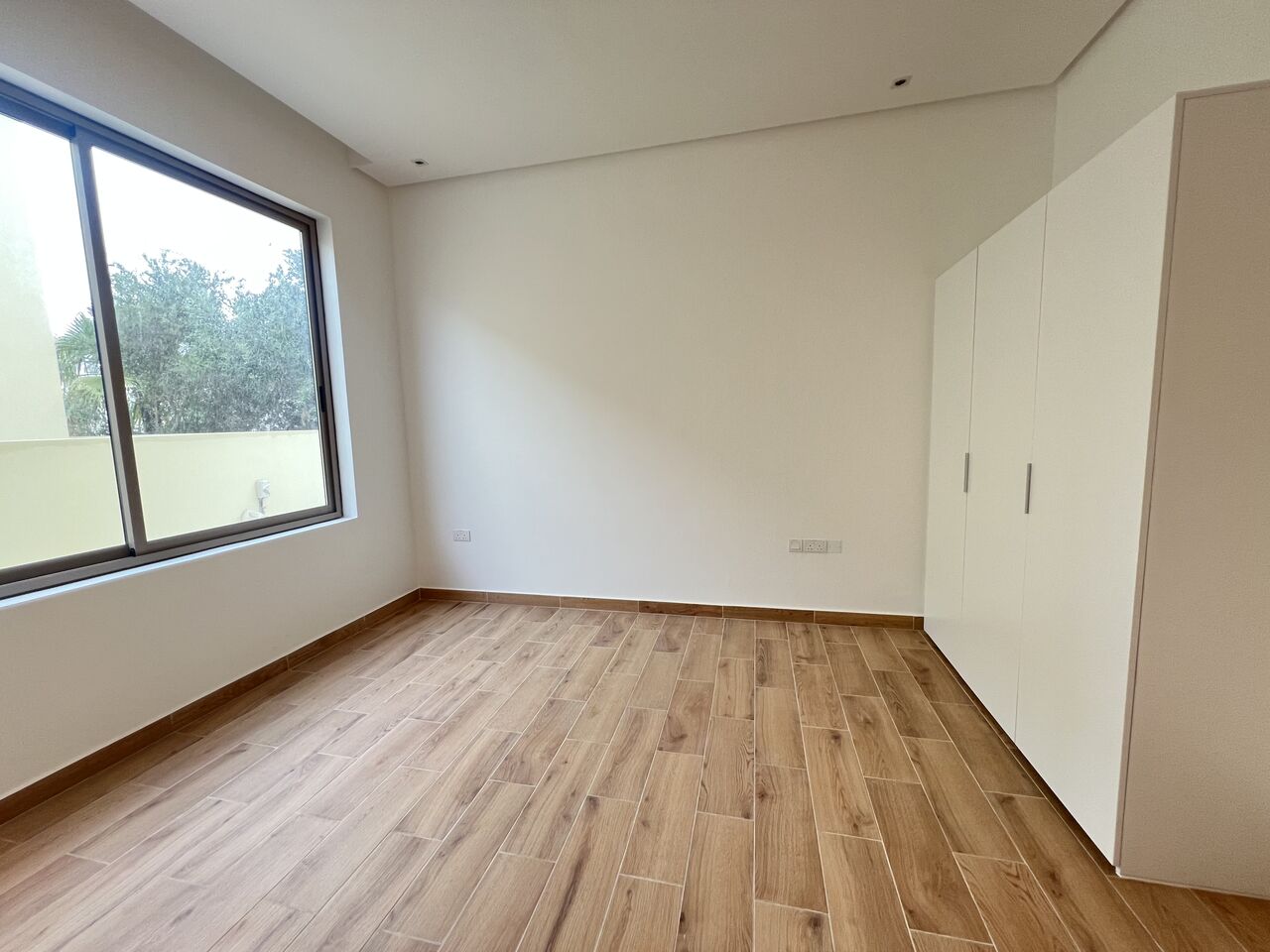 Janabiya, Villas, BHD 1000,  390 Sq. Meter,  4BR Villa In Janabiya | Pool & Gym | Near El Mercado Mall