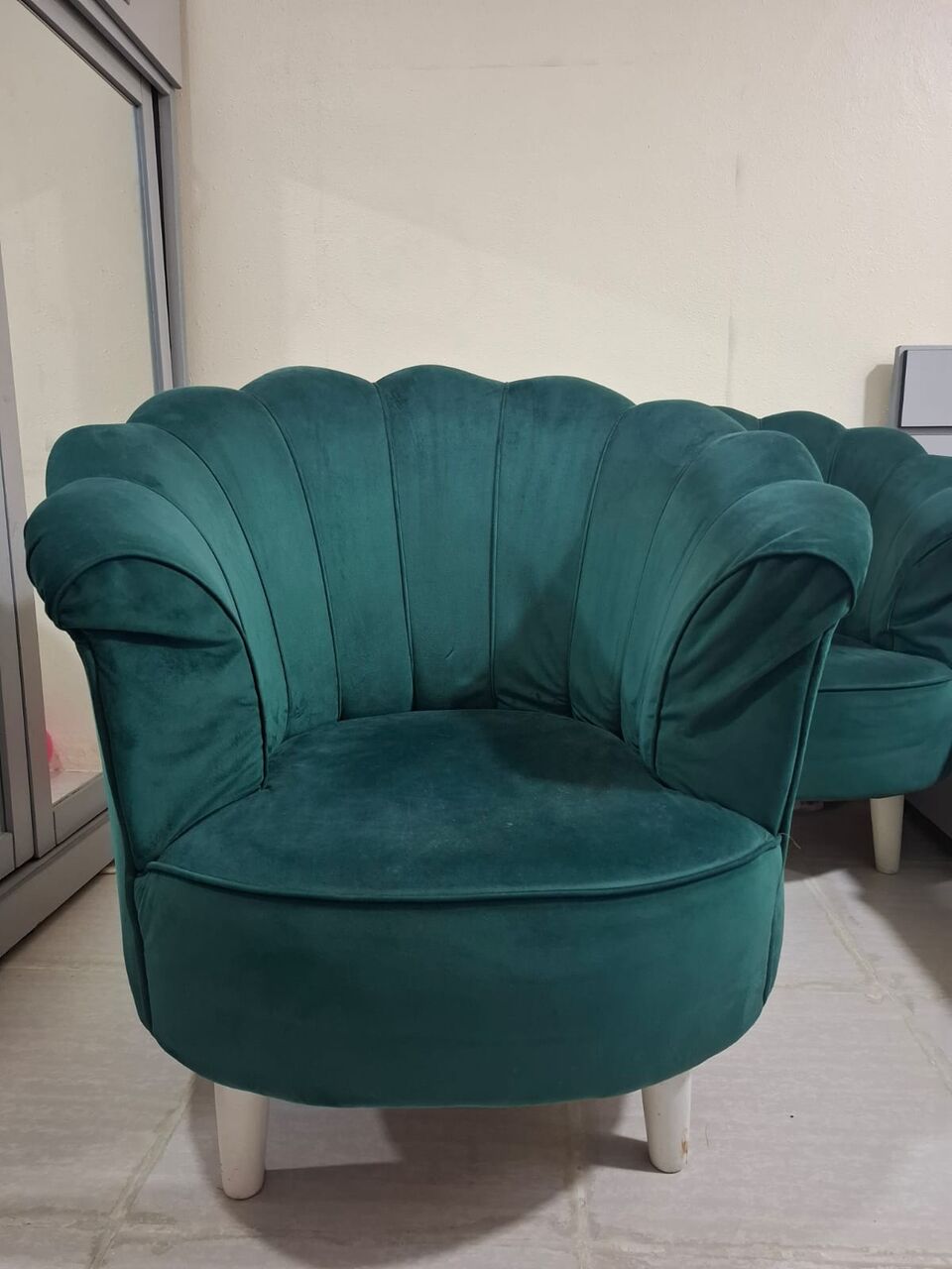 Khobar, Household Items, SAR 600,  PREMIUM SOFA SET, SAMSUNG 32 INCHES TV, NEW WHEELCHAIR & COMFORTABLE FOLDING BEACH CHAIRS