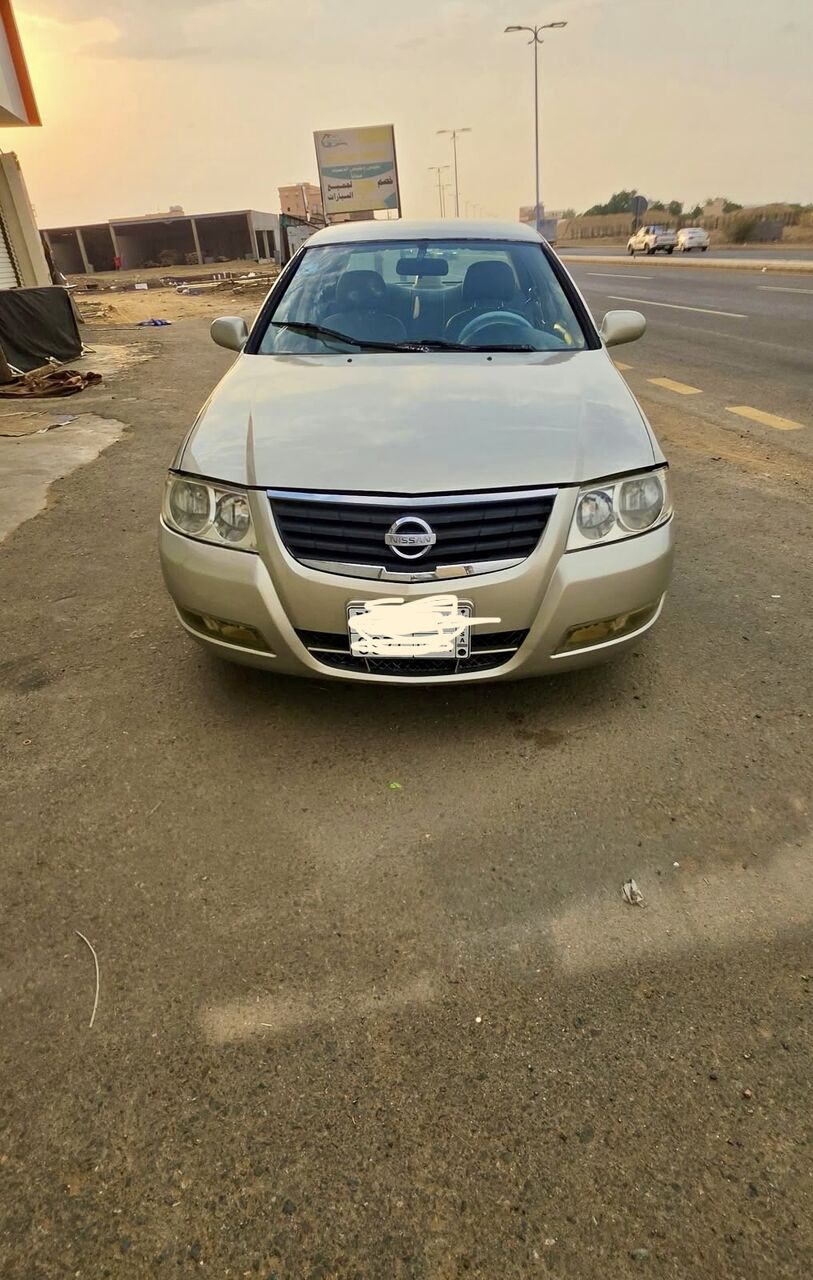 Jizan, Vehicles, Cars & Trucks , SAR 10000,  Nissan Sunny,  2009,  Manual,  175000 KM,   ,175000KM , 10000 Sar Clean Exterior And Interiior