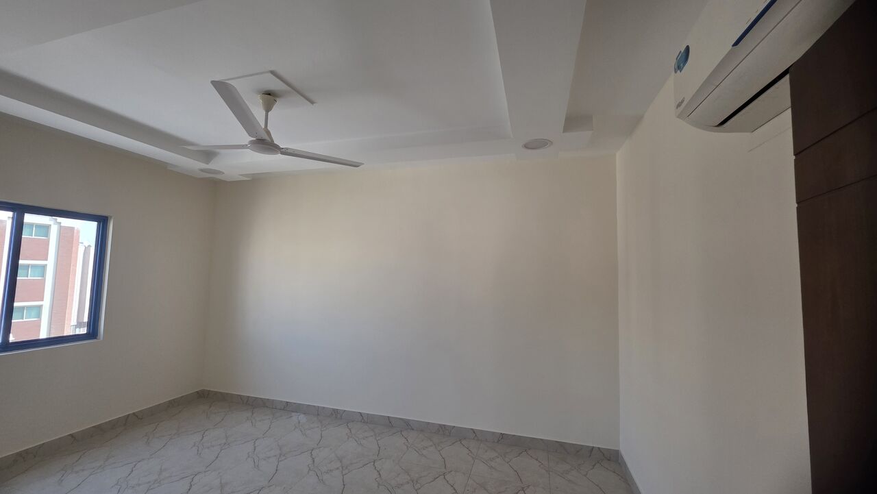 Manama, Wholesale Products, 2BHk Semi Furnished Bd220