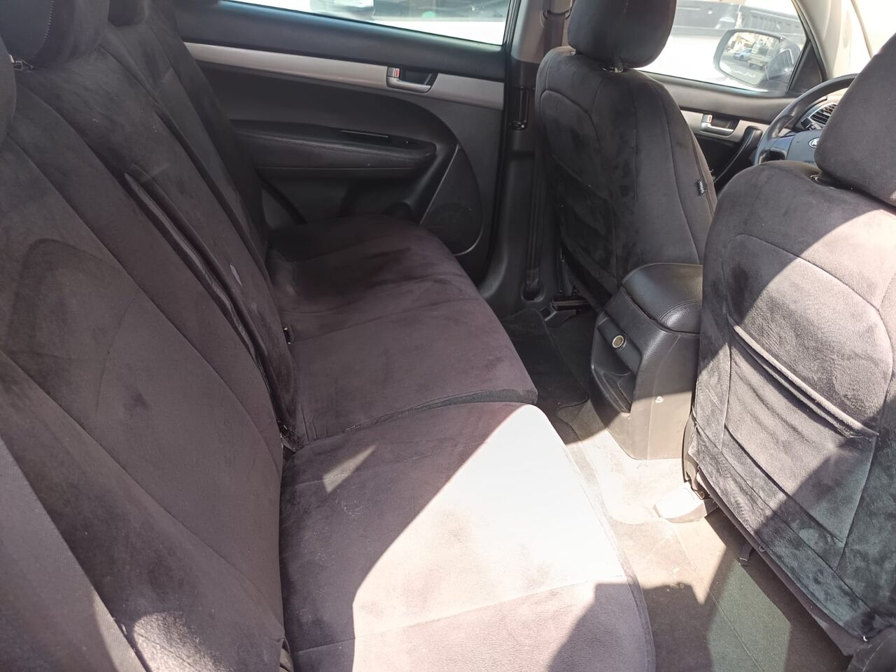 Jeddah, Vehicles, Cars & Trucks , SAR 25500,  Kia Sorento,  2013,  Automatic,  244000 KM,   | 7-Seater SUV |  | كيا-سورينتو