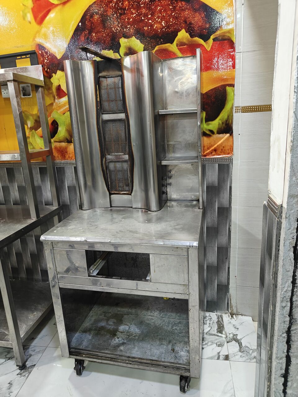 Juffair, Air Conditioners, BHD 150,  Used Shawarma Grill Machine For Sale &ndash; BHD 150