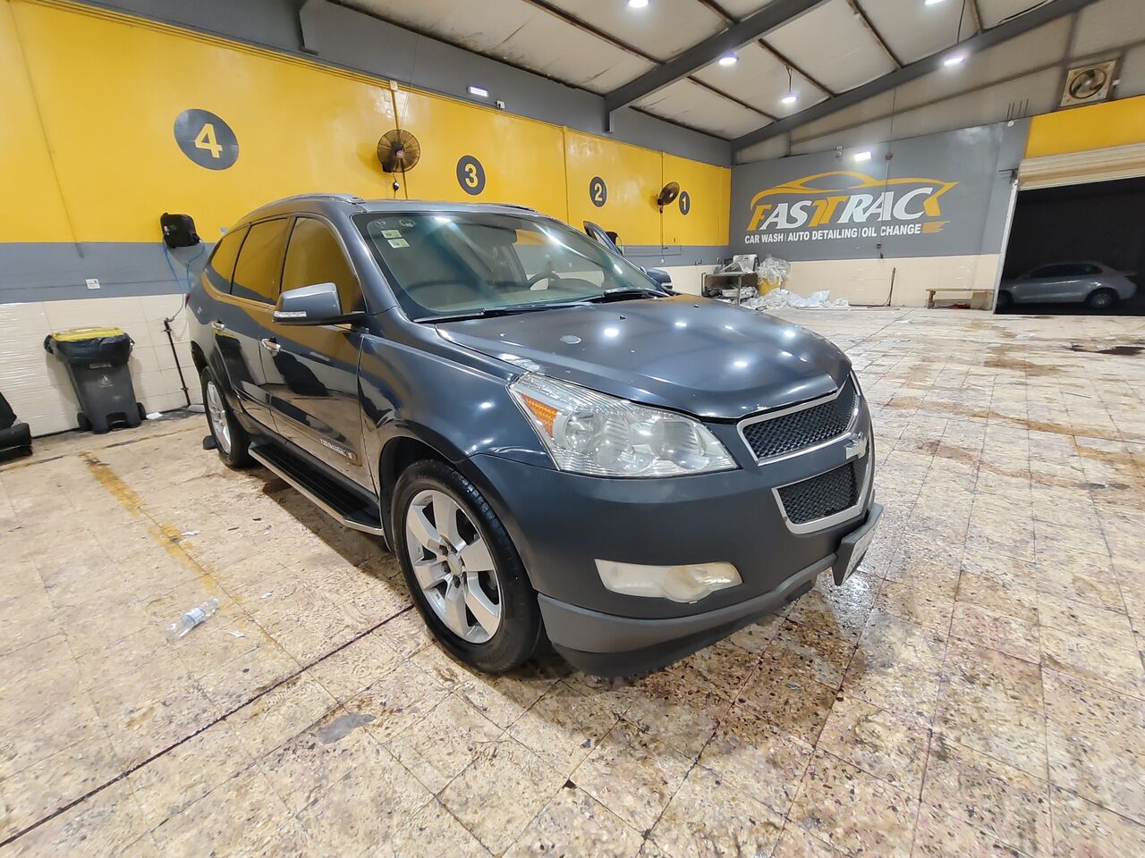 Jubail, Vehicle Lease Transfer, SAR 3000,  Chevrolet Traverse Suv 2009 Model 260,000 Km Driven For Sale