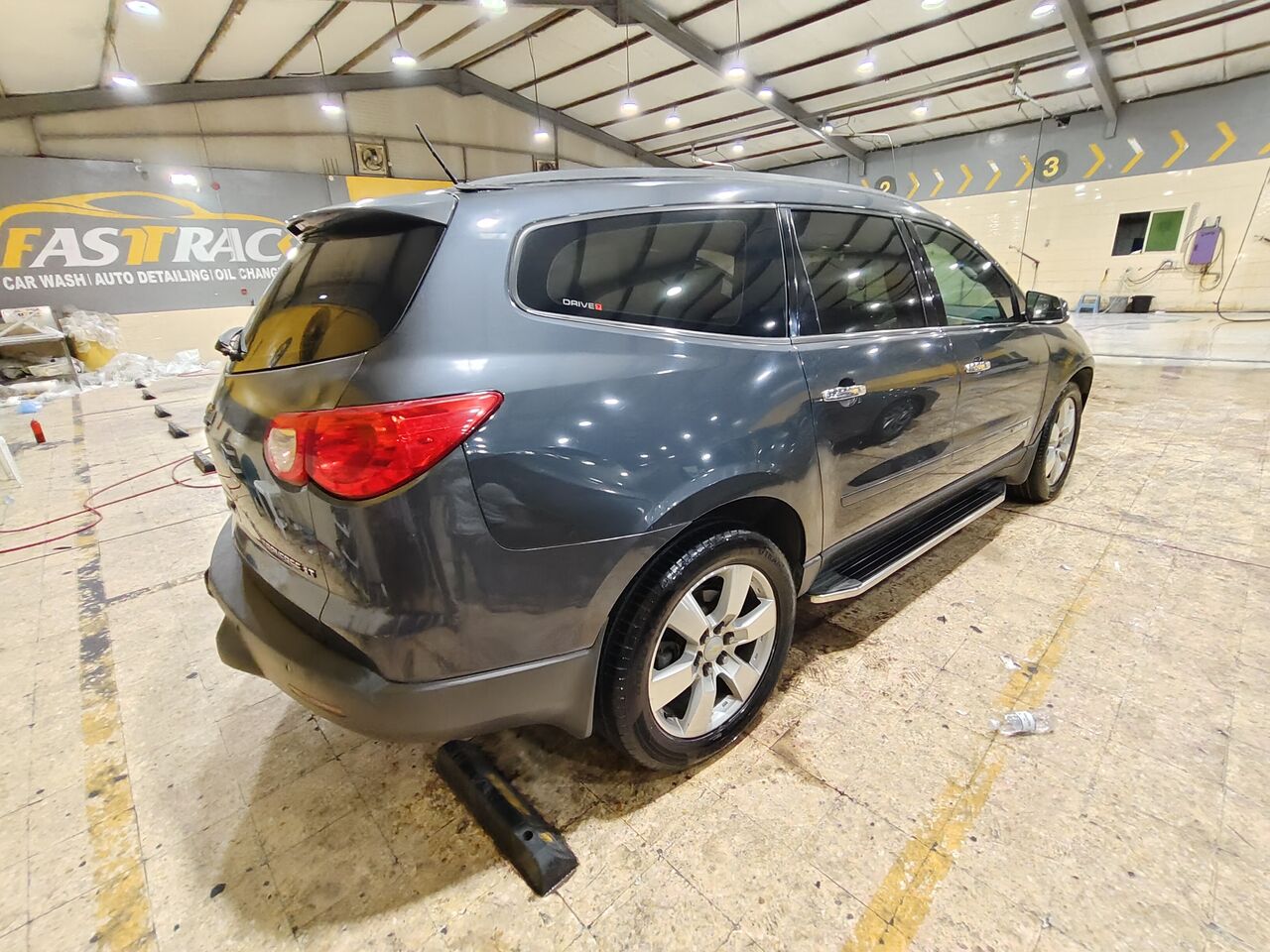 Jubail, Vehicle Lease Transfer, SAR 3000,  Chevrolet Traverse Suv 2009 Model 260,000 Km Driven For Sale