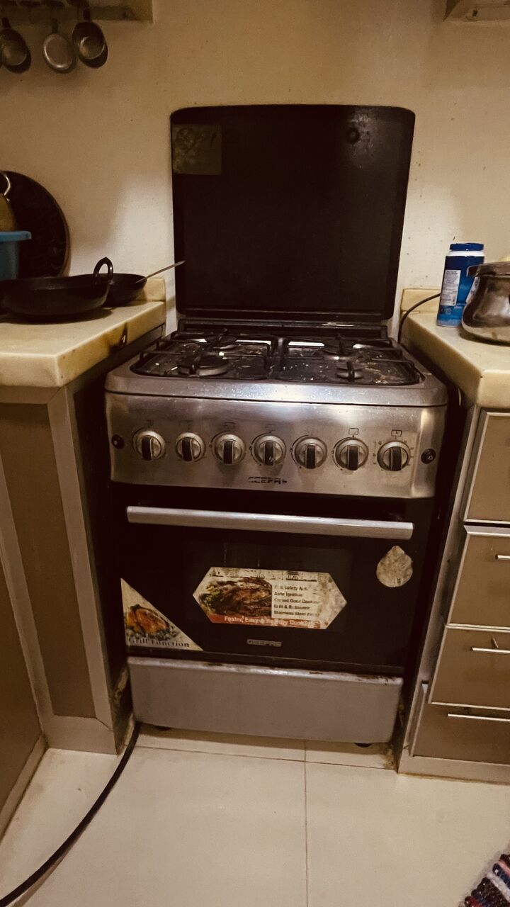 Jubail, Electronics, SAR 700,  Geepas Four Burner Stove With Grill