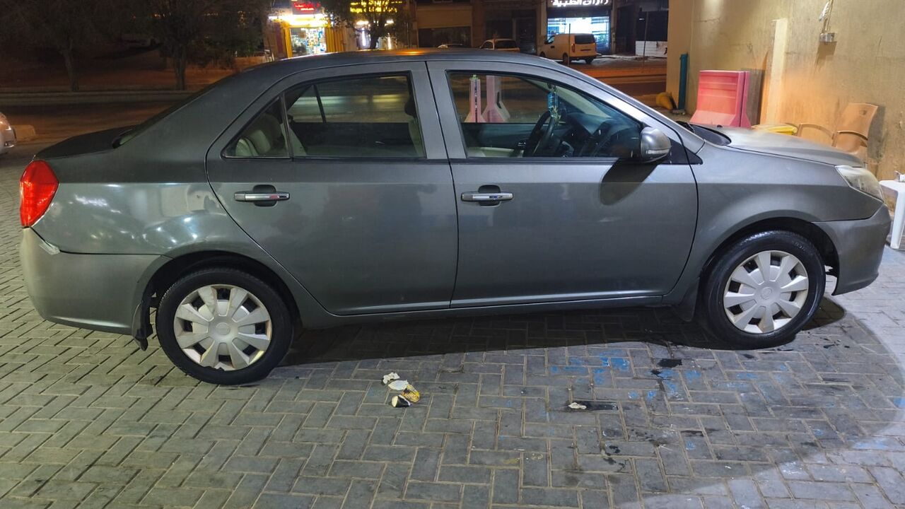 Al Badiah, Vehicles, Cars & Trucks , SAR 13500,  Geely GC6 (MANUAL) 2015,  2015,  Manual,  115638 KM,  GEELY GC6    (1,15,638KM DRIVEN)FOR SALE DUE TO FINAL EXIT