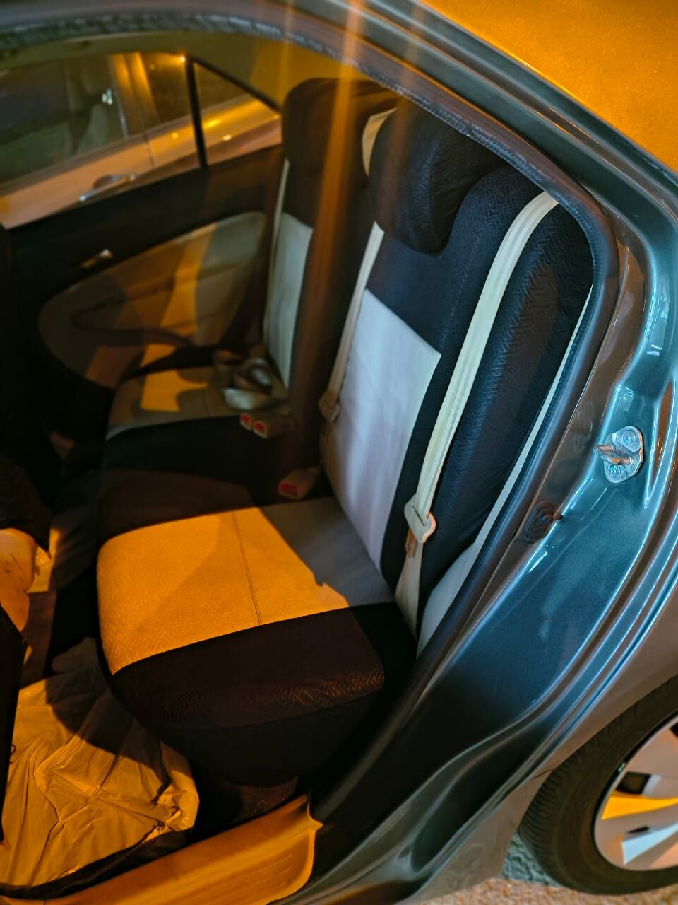 Al Badiah, Vehicles, Cars & Trucks , SAR 13500,  Geely GC6 (MANUAL) 2015,  2015,  Manual,  115638 KM,  GEELY GC6    (1,15,638KM DRIVEN)FOR SALE DUE TO FINAL EXIT