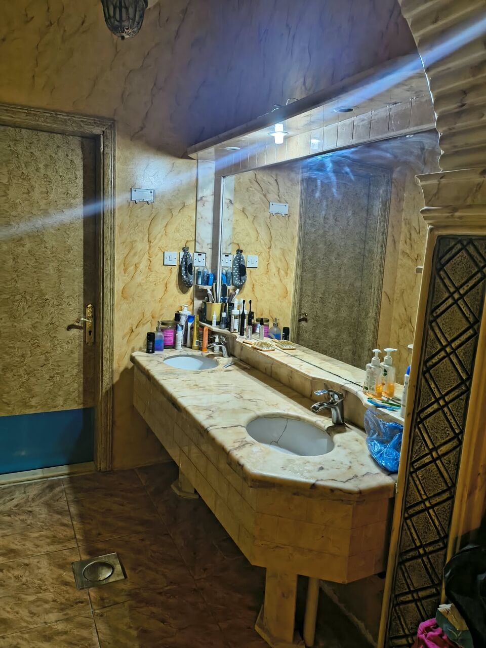 Riyadh, Housing Exchanges, SAR 38000/year,  5 BR,  Apartment For Rent In Diriyah, Riyadh - Near Bujairi Terrace