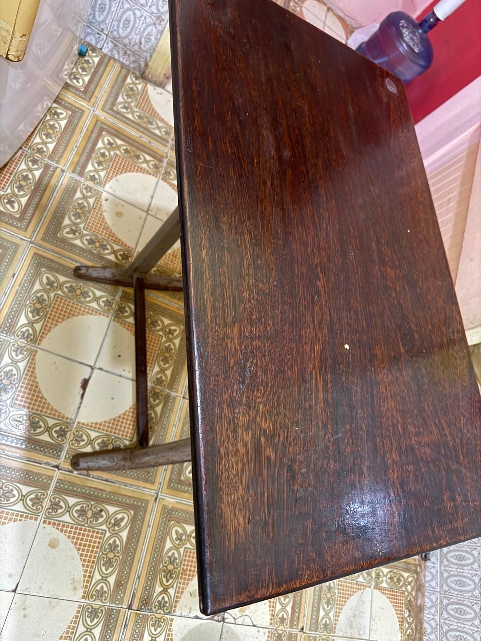 Jeddah, Furniture, SAR 30,  Table For Sale Very Strong And Heavy