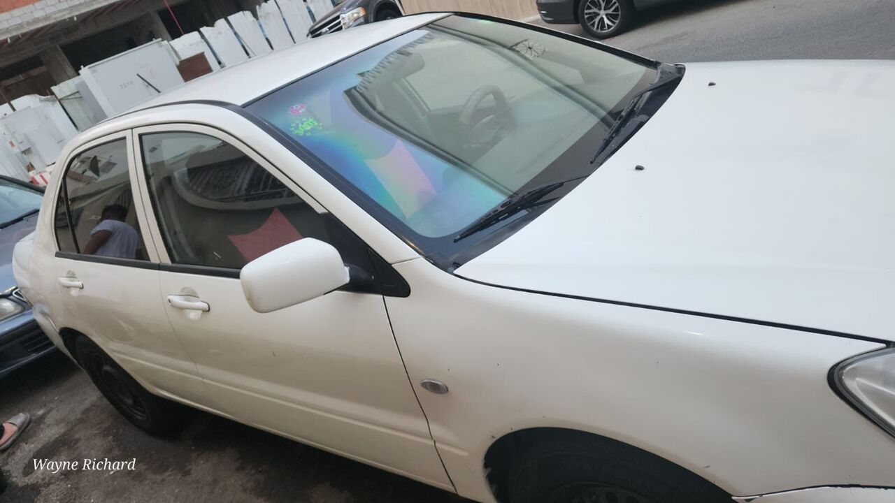 Al Bawadi, Vehicles, Cars & Trucks , SAR 12000,  Mitsubishi Lancer,  2011,  Automatic,  200000 KM,  Selling   Good Condition