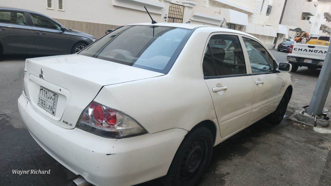 Al Bawadi, Vehicles, Cars & Trucks , SAR 12000,  Mitsubishi Lancer,  2011,  Automatic,  200000 KM,  Selling   Good Condition
