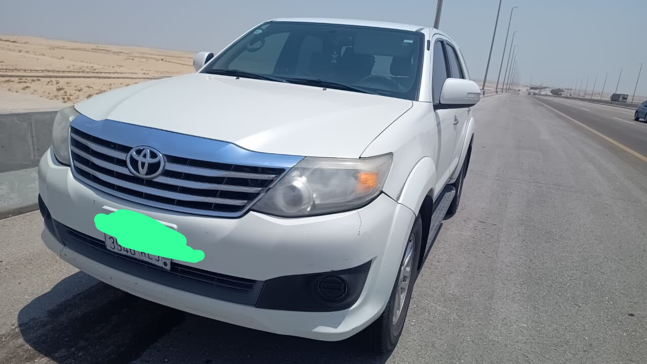 Dammam, Vehicles, Cars & Trucks , SAR 45,  Toyota Fortuner,  2015,  Automatic,  779160 KM,  Fortuner