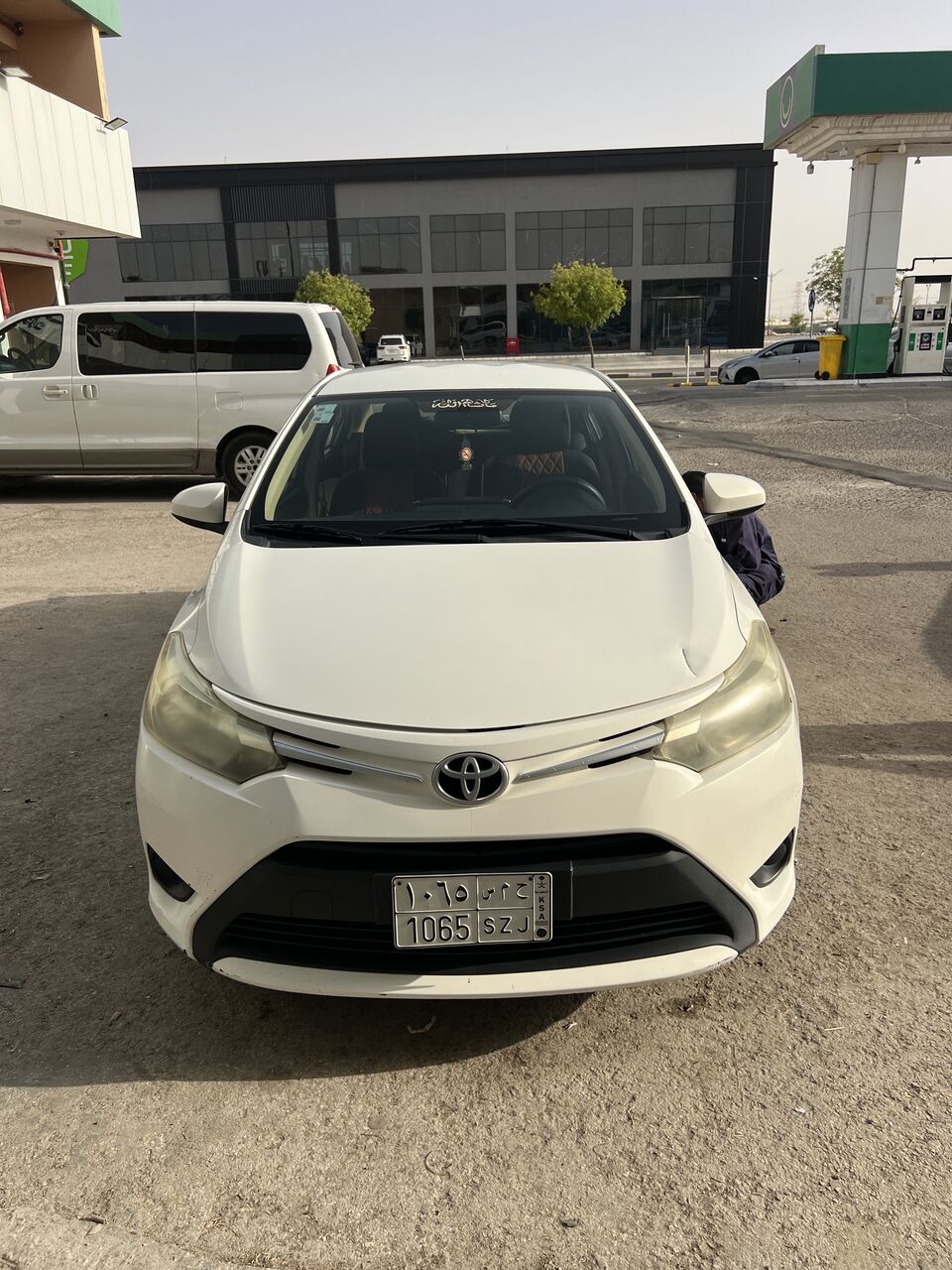 Abqaiq, Vehicles, Cars & Trucks , SAR 25000,  Toyota Yaris,  2016,  Manual,  165000 KM,   For Sale Urgent