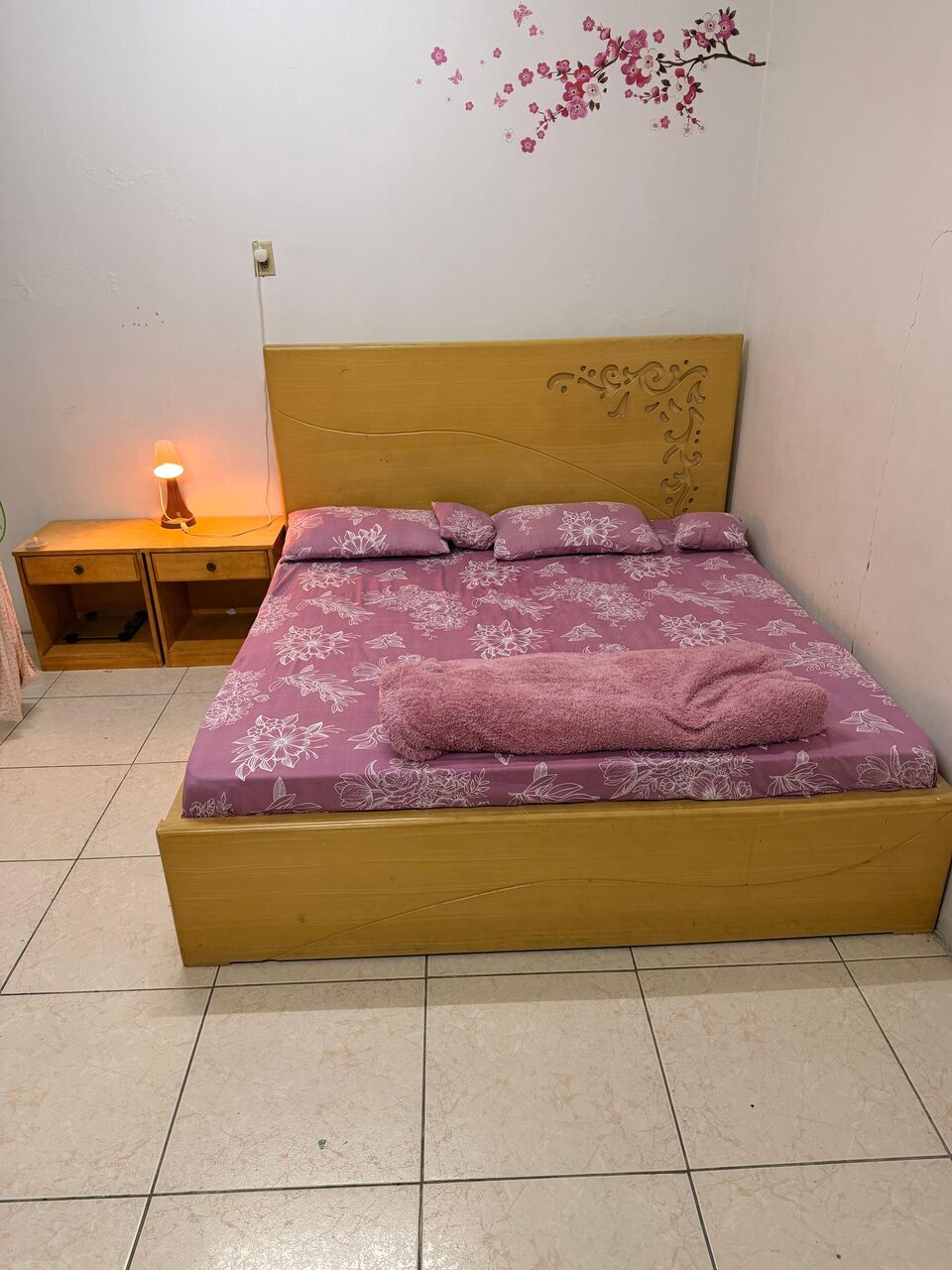 Dammam, Furniture, SAR 300,  Bed Coat With Two Side Table