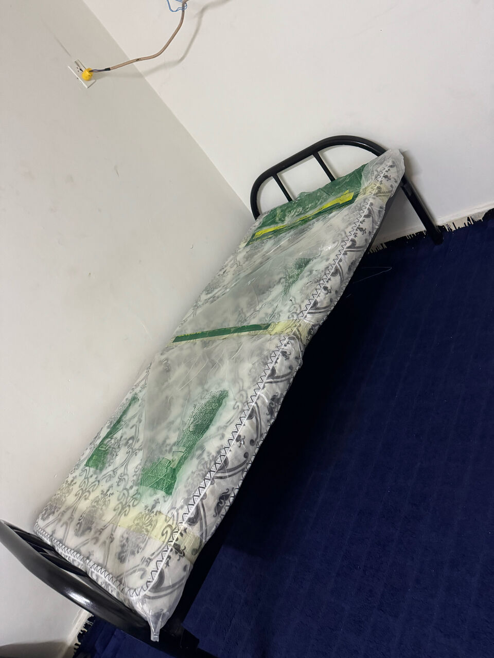 Jubail, Household Items, SAR 630,  Sell Gas Cylender Stove And Ac And Cot And Mattress
