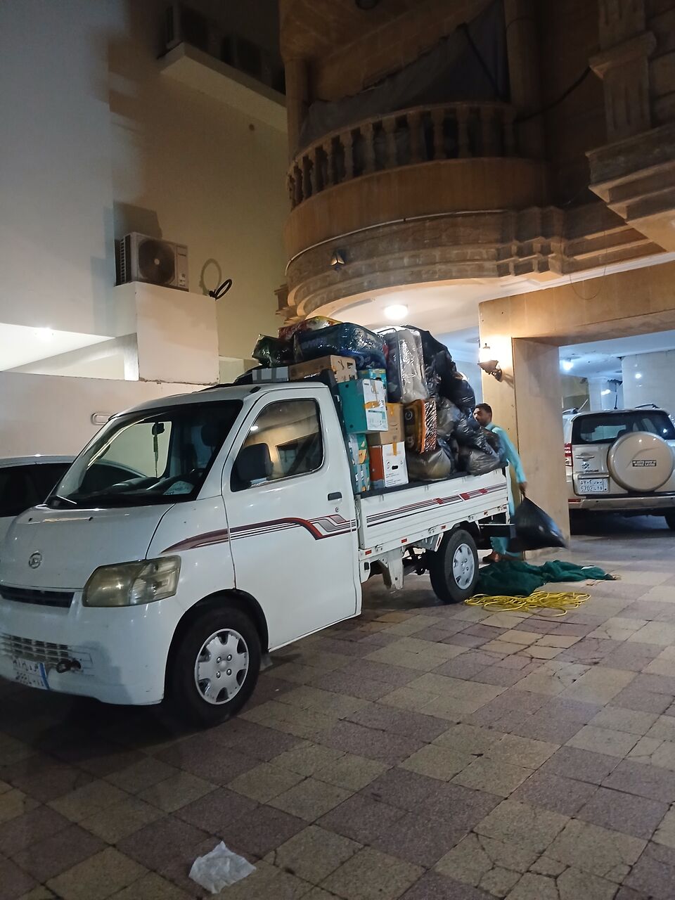 Jeddah, Relocation, Professional Movers And Packers In Jeddah - House & Office Shifting