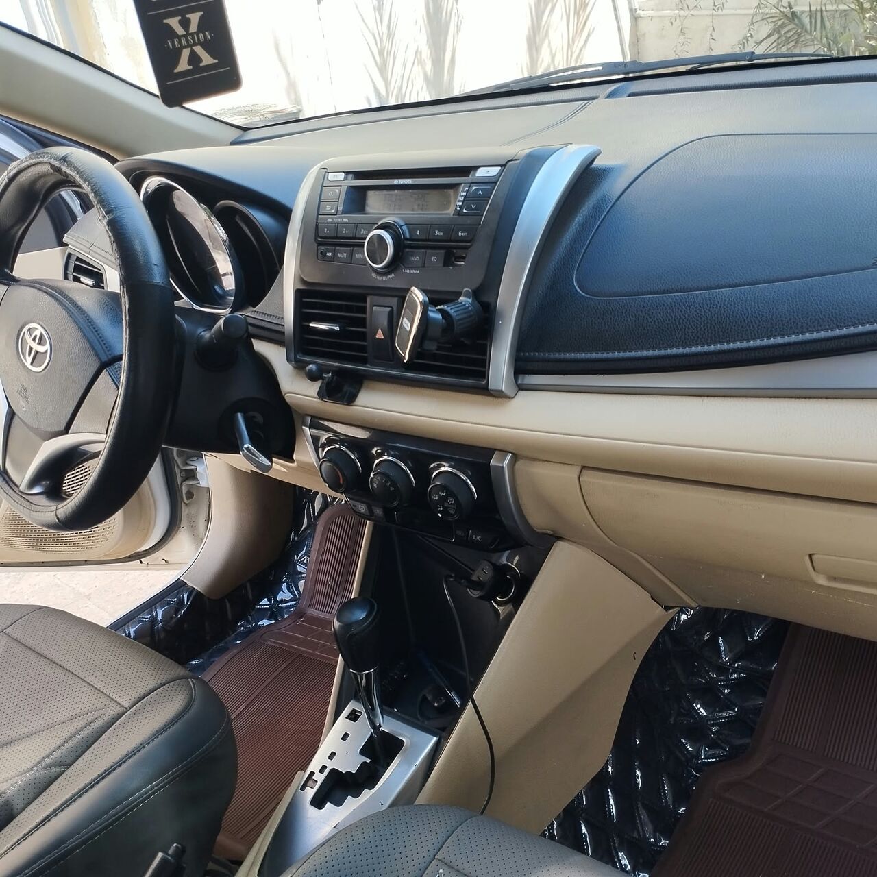 Jeddah, Vehicles, Cars & Trucks , SAR 29500,  Toyota Yaris,  2017,  Automatic,  189000 KM,  URGENT SALE Well Maintained