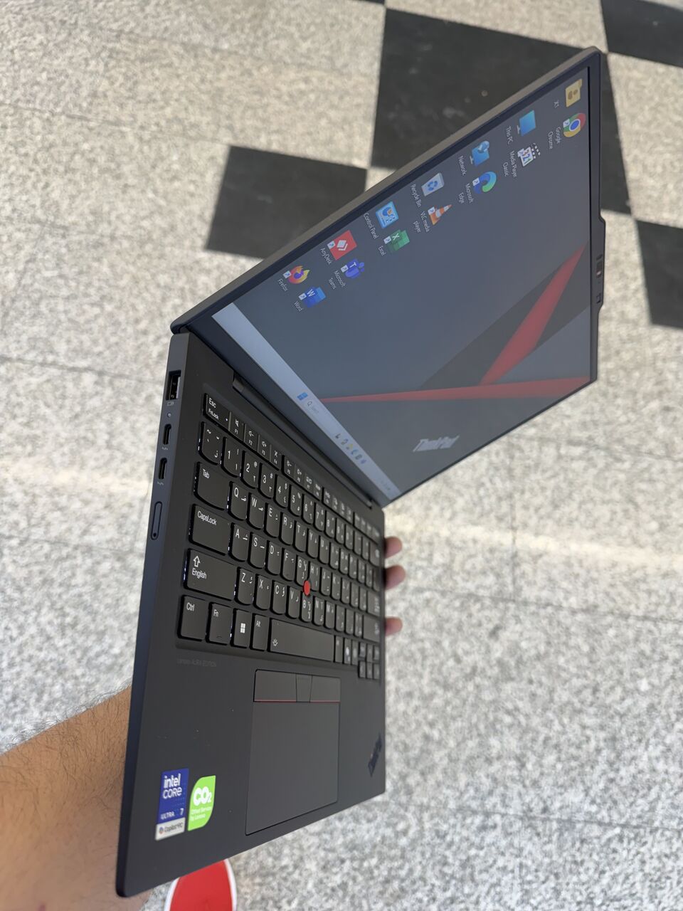 Riyadh, Computers, SAR 8000,  Lenovo X1 Carbon 13th Gen Ultra 7 258V 32GB 1TB New