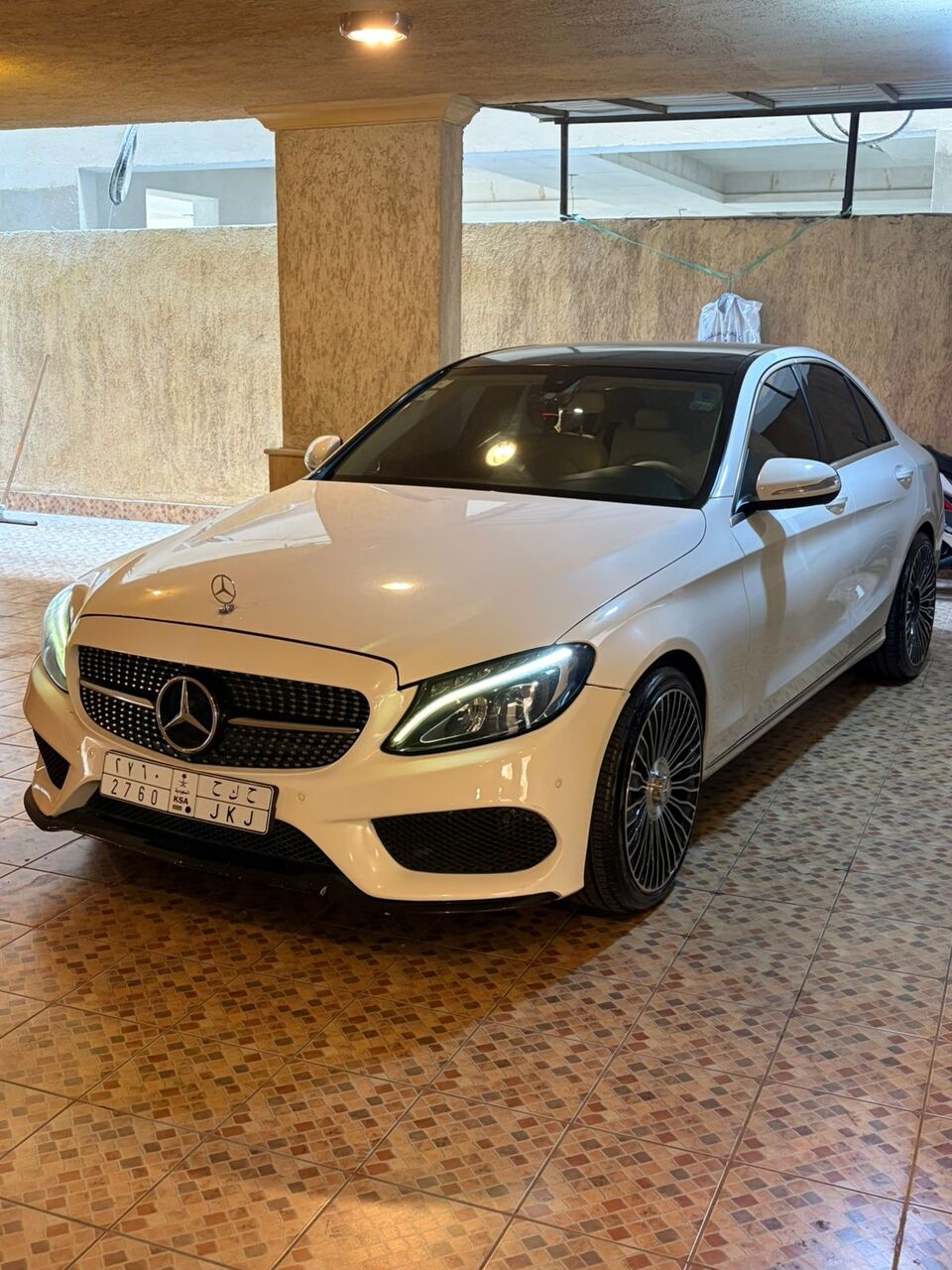 Jeddah, Vehicles, Cars & Trucks , SAR 70000,  Mercedes-Benz E-Class,  2015,  Automatic,  160000 KM,  Mercedes Benz 4 Cylinders