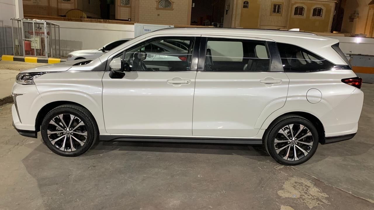 Riyadh, Vehicles, Cars & Trucks , SAR 62500,  TOYOTA VELOZ,  2024,  Automatic,  25000 KM,  MID OPTION 7 SEATER @