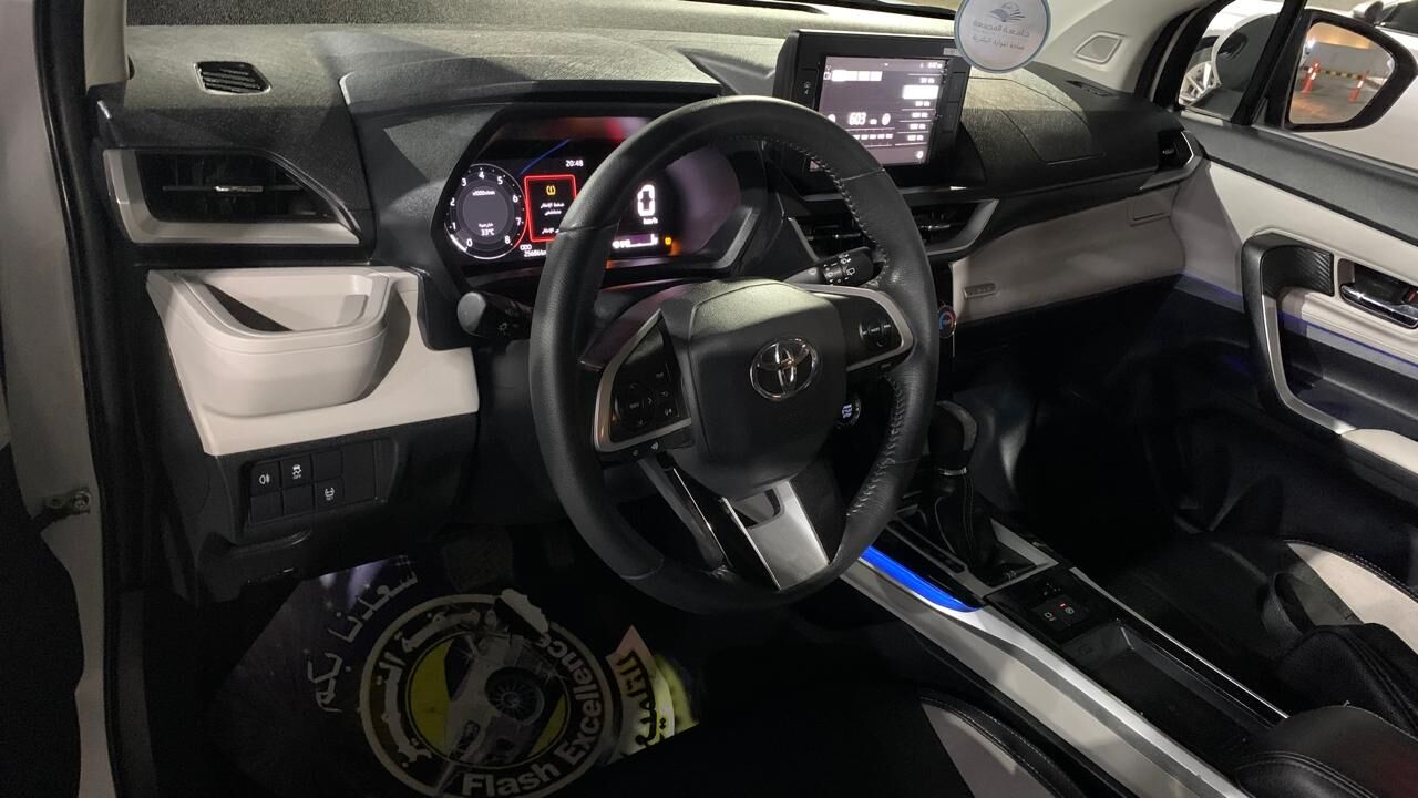 Riyadh, Vehicles, Cars & Trucks , SAR 62500,  TOYOTA VELOZ,  2024,  Automatic,  25000 KM,  MID OPTION 7 SEATER *