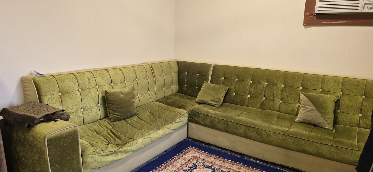Khobar, Free Items, Sofa Set