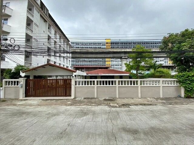 Bangkok, Villas, THB 55000,  162 Sq. Feet,  ให้เช่าโฮมออฟฟิศ 162 ตรว. ถนนเสรี 8 ซอยพร