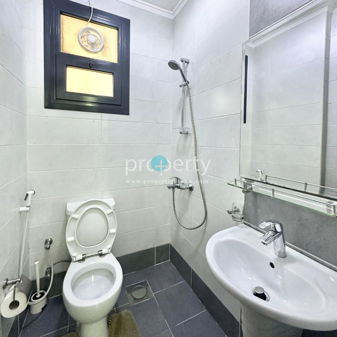 Sharq, Apartments, Flats, Houses & Villas, KWD 500/month,  Furnished,  2 BR,  Fully Furnished 2 Bedroom Apartment For Rent In Sharq ,Kuwait