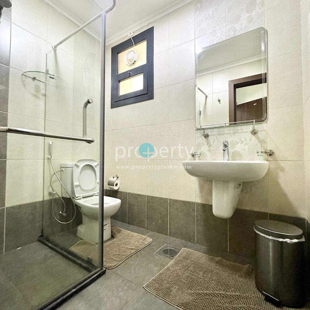 Sharq, Apartments, Flats, Houses & Villas, KWD 500/month,  Furnished,  2 BR,  Fully Furnished 2 Bedroom Apartment For Rent In Sharq ,Kuwait
