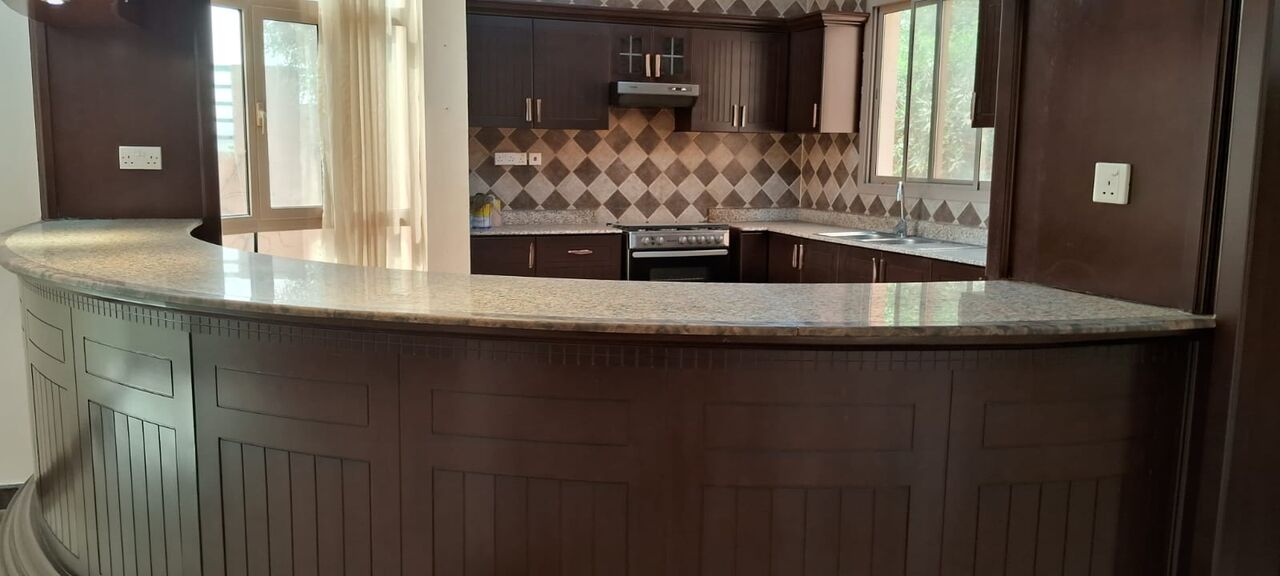 Hamala, Villas, BHD 850,  Luxury 4BHK Semi Furnished Villa In Janibiya