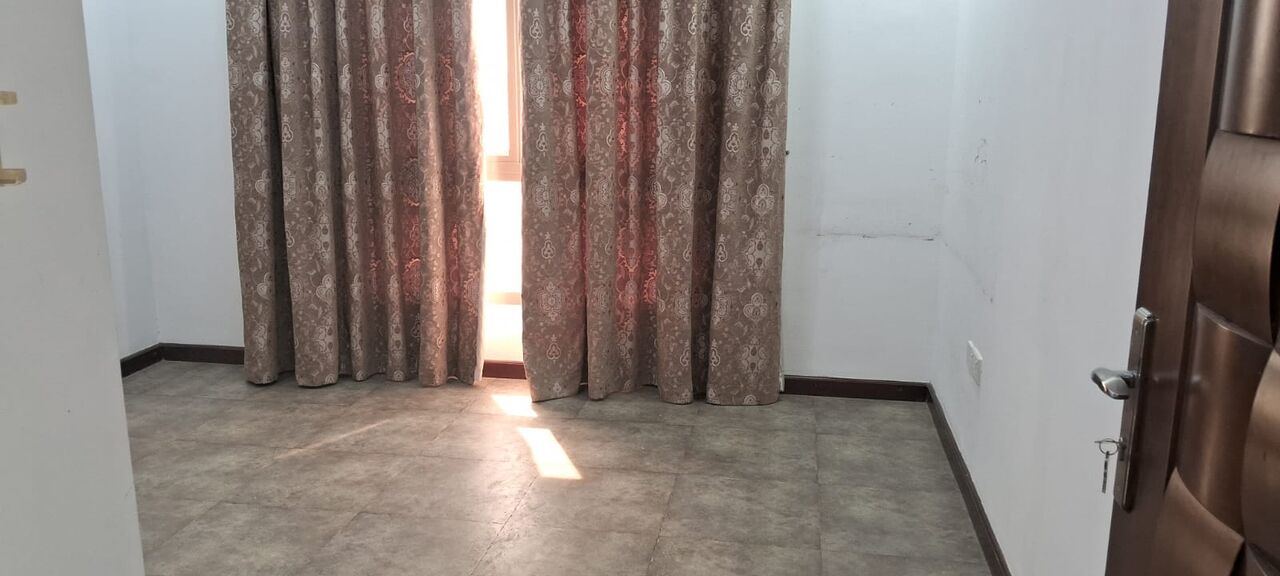 Hamala, Villas, BHD 850,  Luxury 4BHK Semi Furnished Villa In Janibiya
