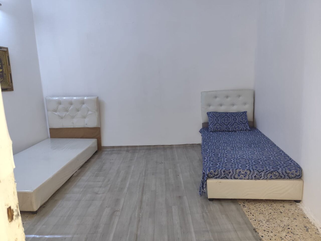 Riyadh, Rooms for Rent, SAR 1000/month,  18 Sq. Meter,  Room Is Available For Bachelors (Two Persons Are Allowed To Stay)