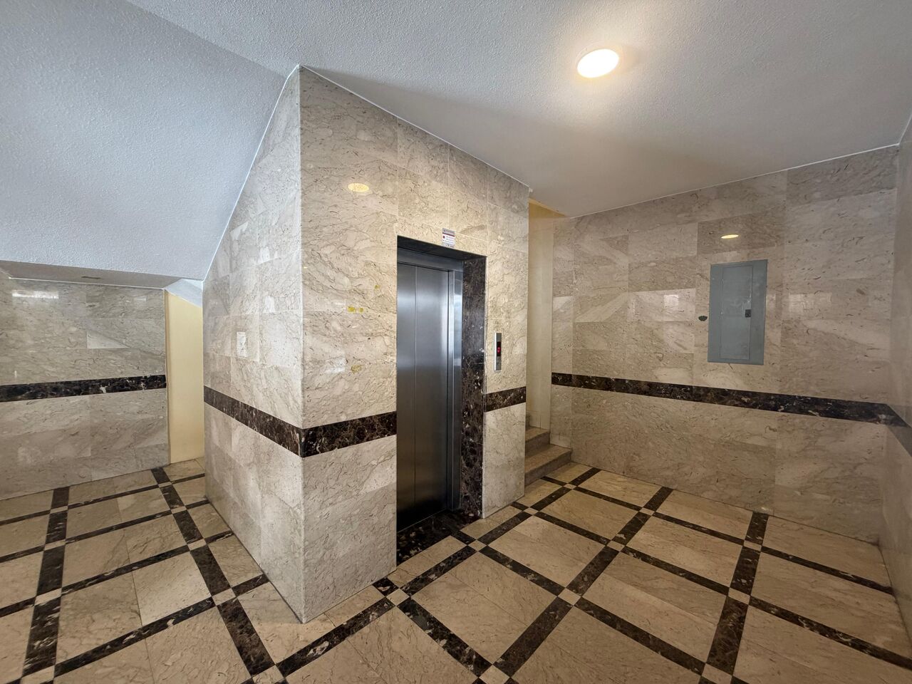 Khobar, Apartments, Flats, Houses & Villas, SAR 29500/year,  3 BR,  Family Apartment For Rent 39/8