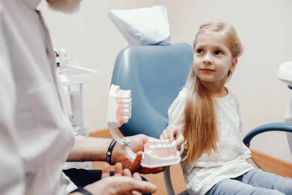 Chicago, Health, Your First Dental Implant Consultation: What To Expect