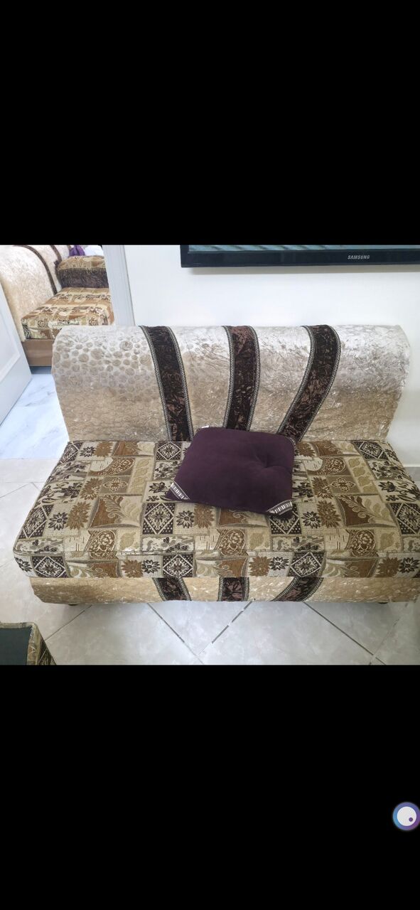 Jeddah, Household Items, SAR 200,  Dumbbells, Sofa (majlis), Other Items