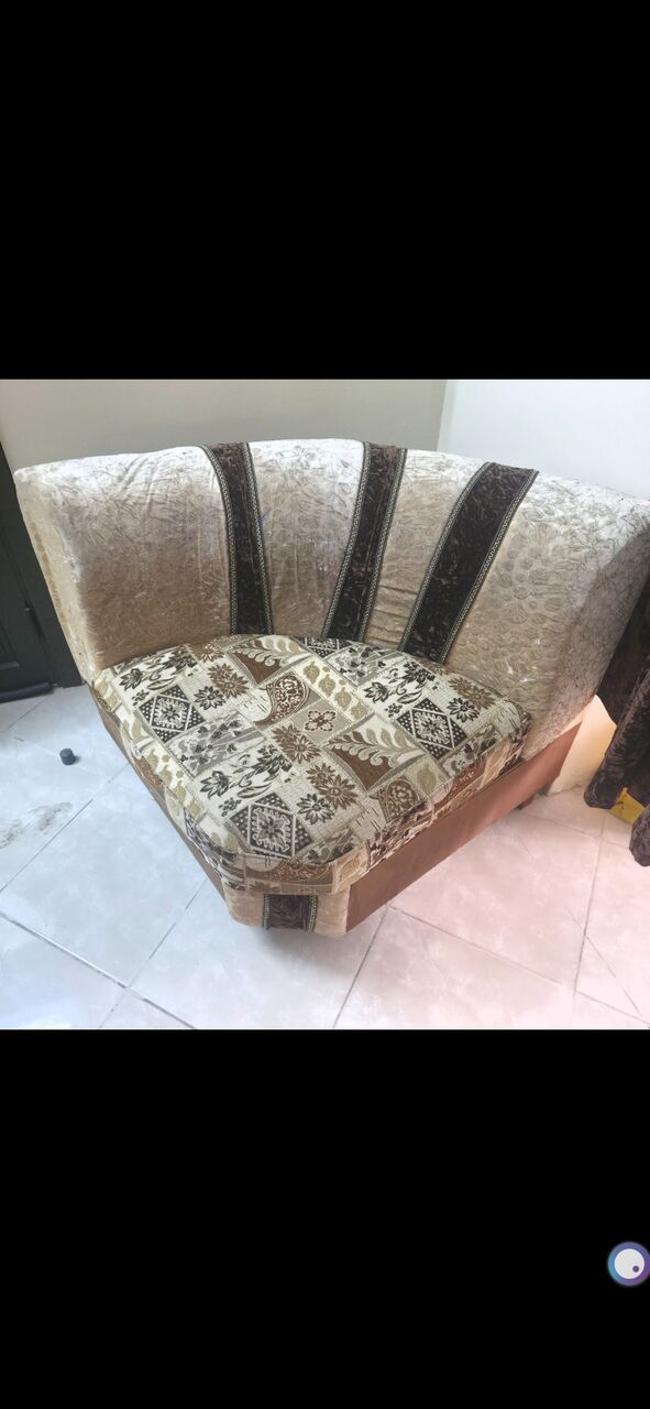 Jeddah, Household Items, SAR 200,  Dumbbells, Sofa (majlis), Other Items