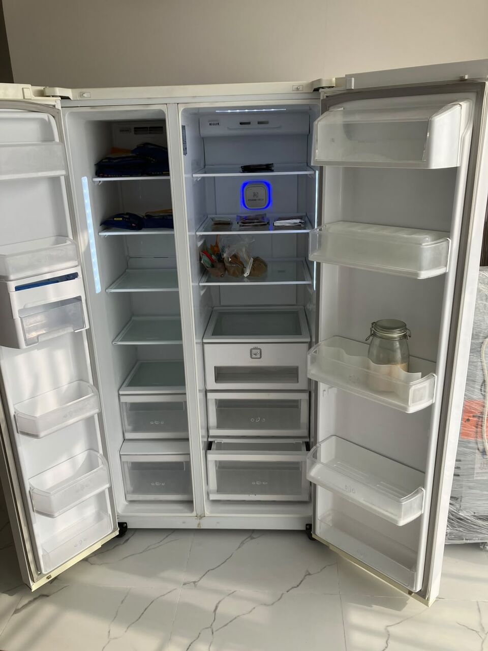 Dammam, Appliances, SAR 2000,  LG Fridge 23 Cu Ft
