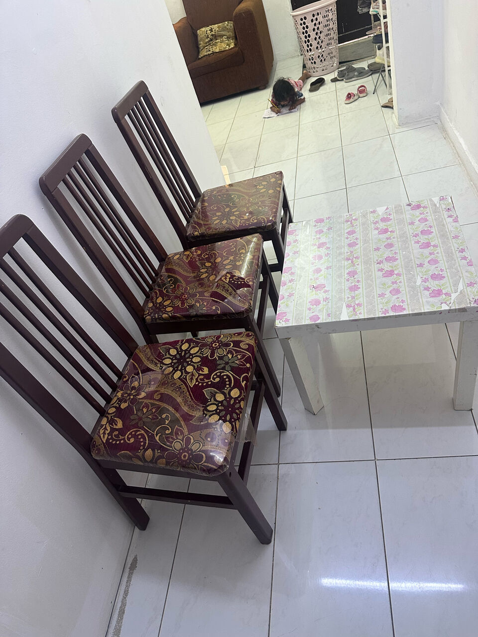 Al Adama, Furniture, SAR 750,  Used Sofa Set,Tv And Its Stand ,Table With 3 Chairs