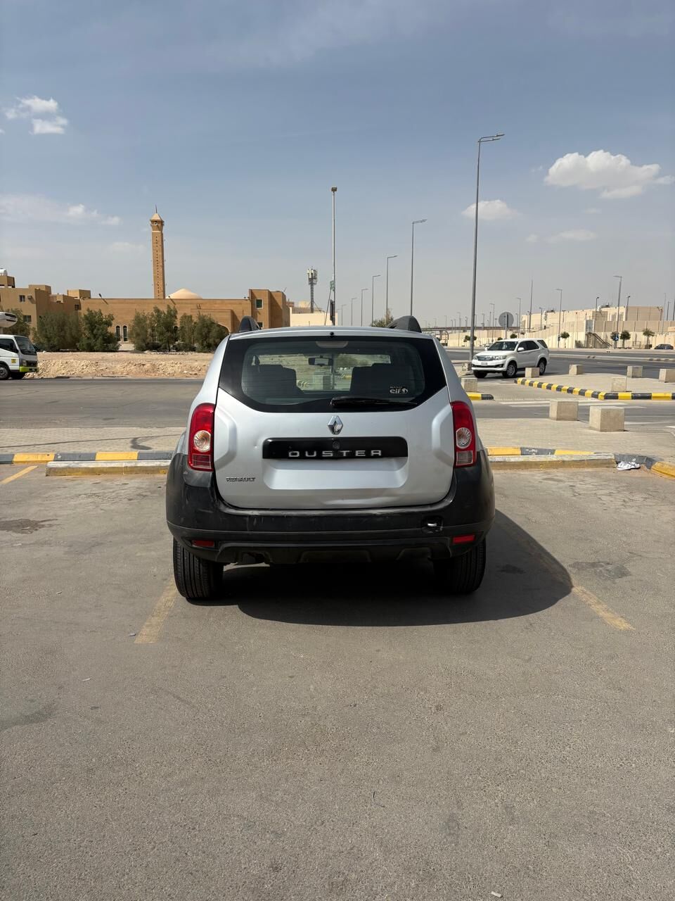 Al Malaz, Vehicles, Cars & Trucks , SAR 17500,  2014,  2014,  Automatic,  145000 KM,  GOOD CONDITION REANULT DUSTER